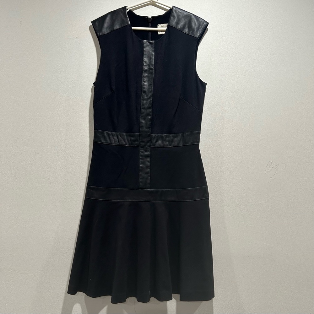 Artelier Nicole Miller black sleeveless dress with Lamb leather size 8